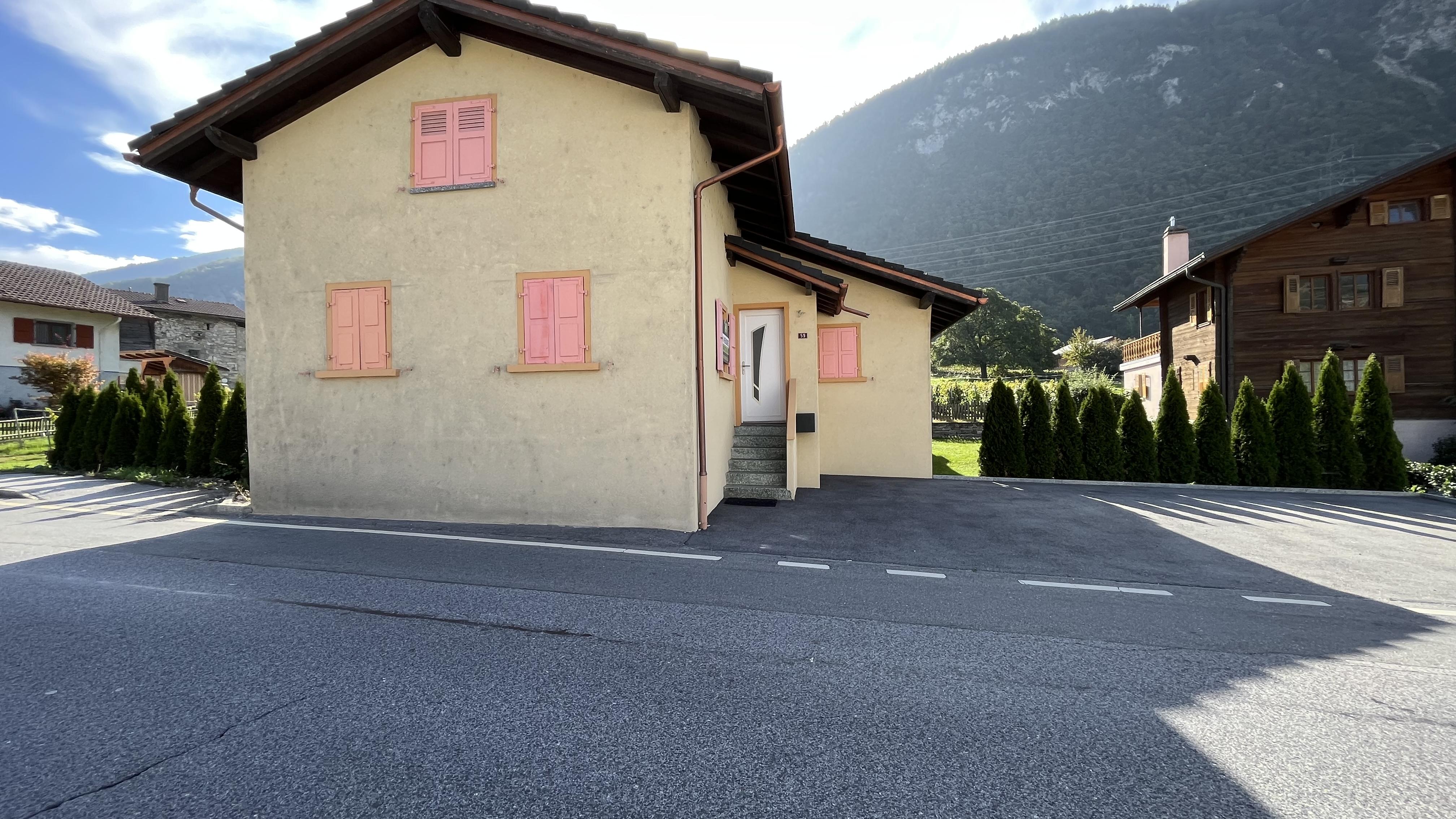 A vendre 3979 Grne Maison terrasse 6.5 pièce(s)